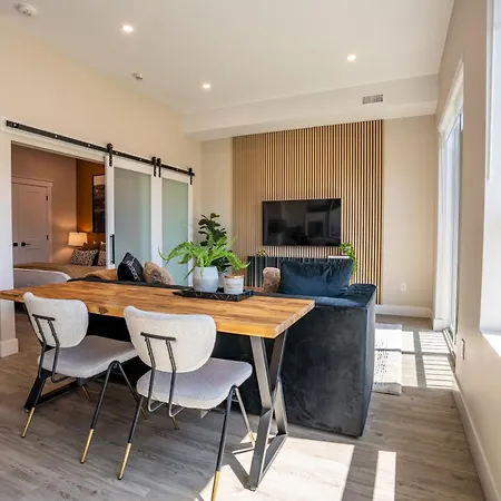 Sleek Brand New 1 Bedroom Cozy Luxury Chatham-Kent Exterior photo